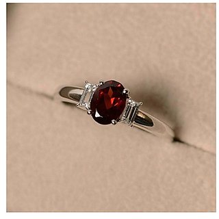                       8 Carat Certified Hessonite silver Ring for Men & WomenBy CEYLONMINE                                              