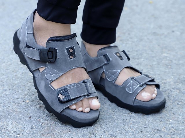 shopclues sandals