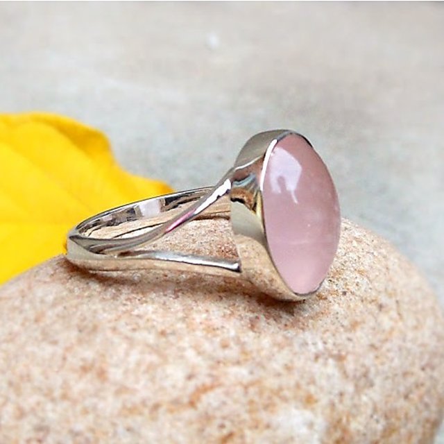 Hot Selling Silver Gemstone Rose Quartz Ring Manufacturer, Hot Selling  Silver Gemstone Rose Quartz Ring Exporter, Supplier