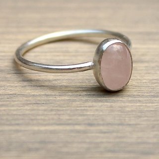                       9.5 ratti silver  rose quartz  Ring for unisex by JAIPUR GEMSTONE                                              