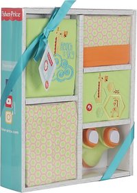 Fisher-Price Fisher Price Baby Gift Set Pack of 5 Green (Giraffe) (Green) 04 -18 months