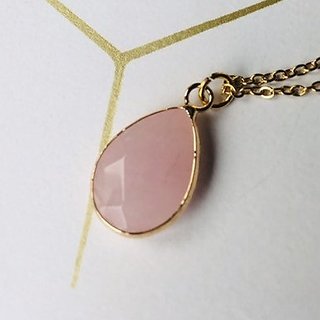                       5.5 ratti Gold Plated  rose quartz Pendant for unisex Without chain by  Jaipur Gemstone                                              