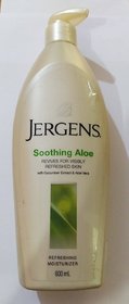 Jergens Soothing Aloe Refreshing Moisturizer Lotion 600Ml