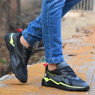 Shopclues sport shoes top