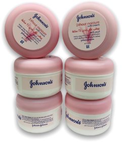 Johnson's 24hour Moisture Soft Cream - 200ml (Pack Of 1)