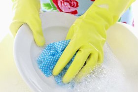 Eastern Club Rubber Hand Gloves Reusable Set Of 1 Pairs For Washing, Cleaning Kitchen Garden(Color May Vary)