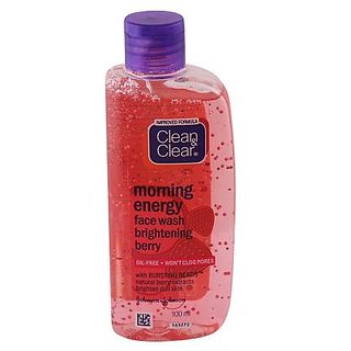                       Clean  Clear Morning Energy Brightening Berry Face Wash 100 ml                                              