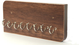 Wooden key holder with one line eight hook