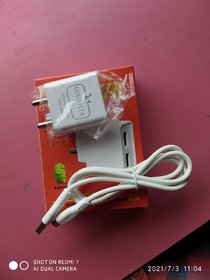 Mobile charger with charging cable high quality 2.4 ampiar
