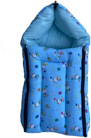 GOCHIKKO Quilted Hooded Blanket Swaddler/Sleeping Bag/Baby Carry Bag (Blue)
