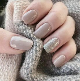 Light Brown With Speckle Artificial Nails set of 30