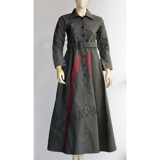 La Kasha women Jacket abaya in denim and intricate embroidery.
