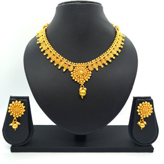                       Simple and stylish necklace set for women look like real gold                                              