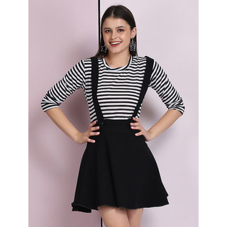 BuyNewTrend Black Cotton Lycra Short Dungaree Skirt With Top