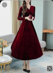 Westchic Women's Maroon V-Neck Velvet Dress
