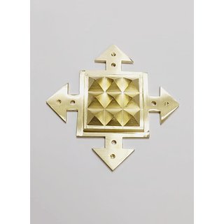                       Jinashi Fashion Vastu Remedies Brass Four Direction Arrow with Pyramid Plate Vastu Correction  Positive Energy                                              