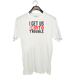                       UDNAG Unisex Round Neck Graphic 'Couple | i get into trouble' Polyester T-Shirt White                                              