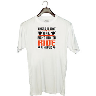                       UDNAG Unisex Round Neck Graphic 'Surfing | There is not one right way to ride a wave' Polyester T-Shirt White                                              