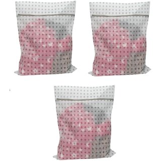                       Winner Grey Space mesh Washing Machine Laundry Bags(pack of 3, size- 5060 cm ) 400021-03                                              