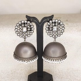 Black Matte Antique Pearl Earring (Jhumkaas)
