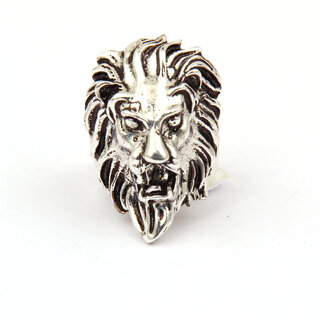                      Pearlz Gallery Silver Plated Lion Head Brass Ring for Boys and Men                                              