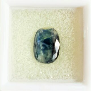                       Blue Sapphire                                              