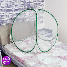 Polyester Washable Foldable Baby Mosquito Net for Baby White Color and Green Border