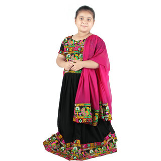 Kid Kupboard Girls Floral Dark Black Stitched Cotton Lehenga Choli with Dupatta Set For Girls