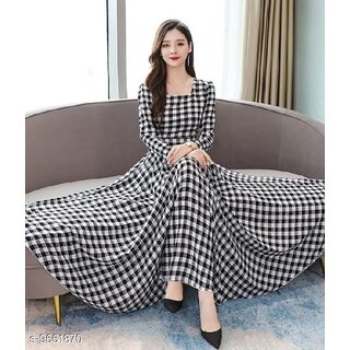                       Raabta Black And White Cotton Check Long Dress                                              