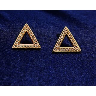                       Fashionable American Diamond Small Stud Earrings                                              