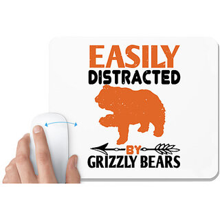                       UDNAG White Mousepad 'Bear | easily distracted by grizzly bears 01' for Computer / PC / Laptop [230 x 200 x 5mm]                                              