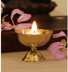 Raviour Lifestyle Golden Brass Diya for Special Puja Akhand Jyot Diya for God's Aarti Decorative Deepak