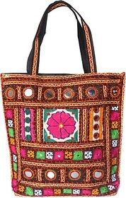 TAVAN Women Multicolor Handbag