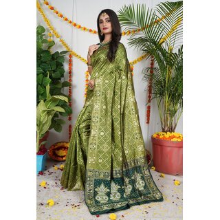                       SVB Saree Green Embellished Silk Saree                                              