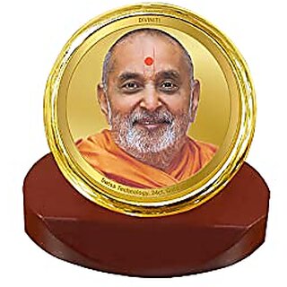                       Diviniti Pramukh Swami Gold Plated Metallic Car Frame Table Decor| MCF 1C Classic Pramukh Swami and 24K Gold Plated Foil| Religious Frame Idol for Pooja Gifts Items (5.5 x 5.0 CM)                                              