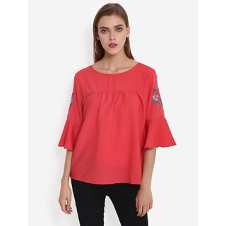                       Purys Women Pink Solid Regular Top                                              