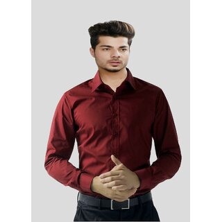                       Baleshwar Men Maroon Solid Casual Shirt (Pack of 1 )                                              