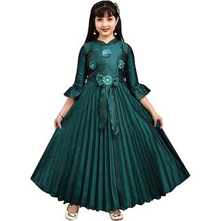 Barbie shop girl gown
