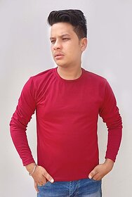 AMLA FAISHON Men Solid Round Neck Red T-Shirt