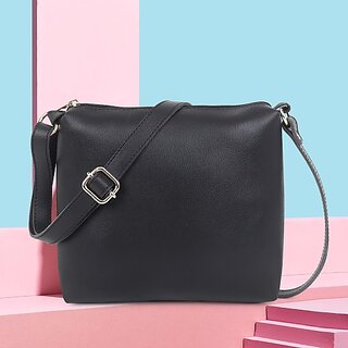                       Rovok Black Girls Sling Bag                                              