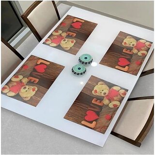 Revexo Rectangular Pack Of 4 Table Placemat (Green, Pvc) Revexo Rectangular Pack Of 4 Table Placemat (Green, Pvc)