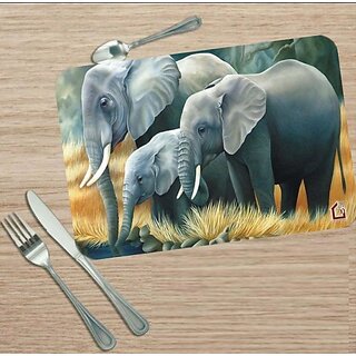Revexo Rectangular Pack Of 6 Table Placemat (Multicolor, Pvc) Revexo Rectangular Pack Of 6 Table Placemat (Multicolor, Pvc)