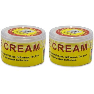                       Classic White colour Skin Whitening cream 20g (Pack of 2)                                              