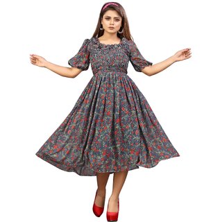 Buy Catchy Forever Present Women s Grey Color Georgette Printed