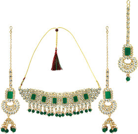 DPearls Alloy Gold, Green Jewellery Set