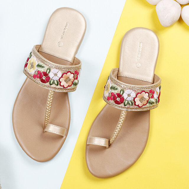 Buy Embellished Slip-On Slide Slippers Online for Girls | Centrepoint Oman-thanhphatduhoc.com.vn