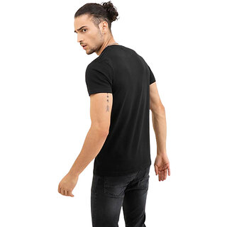 Sophisticated Men Classic Black Round Neck T-Shirt: Comfortable and Stylish 2025 at ShopCircuit 