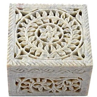                       Lattice Art White Alabaster Oval Jewelry Box                                              