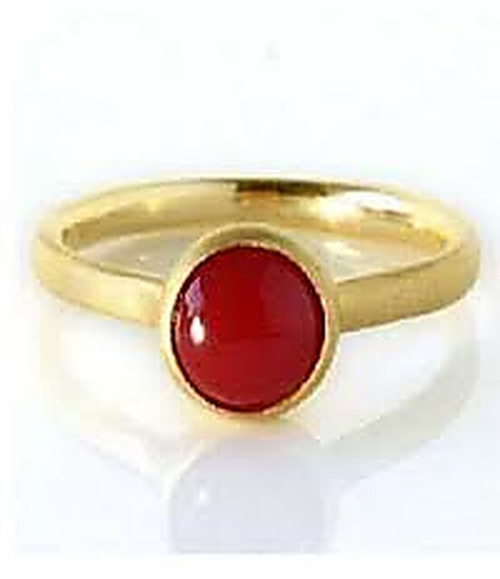 Men Red Coral Signet Ring in Gold | Eredi Jovon Venice