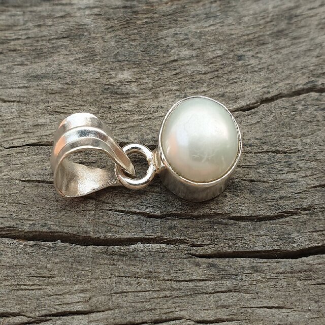 Divya Shakti Moonstone / Chandramani Gemstone Silver Ring Natural AAA  Quality (Simple Design) - Divya Shakti Online